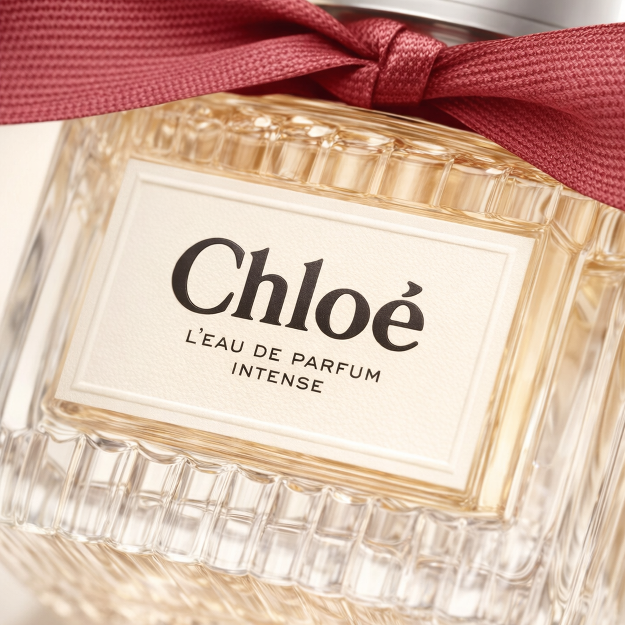 Chloe L'edp for Women Intense EDP macro label detail gallery showcase