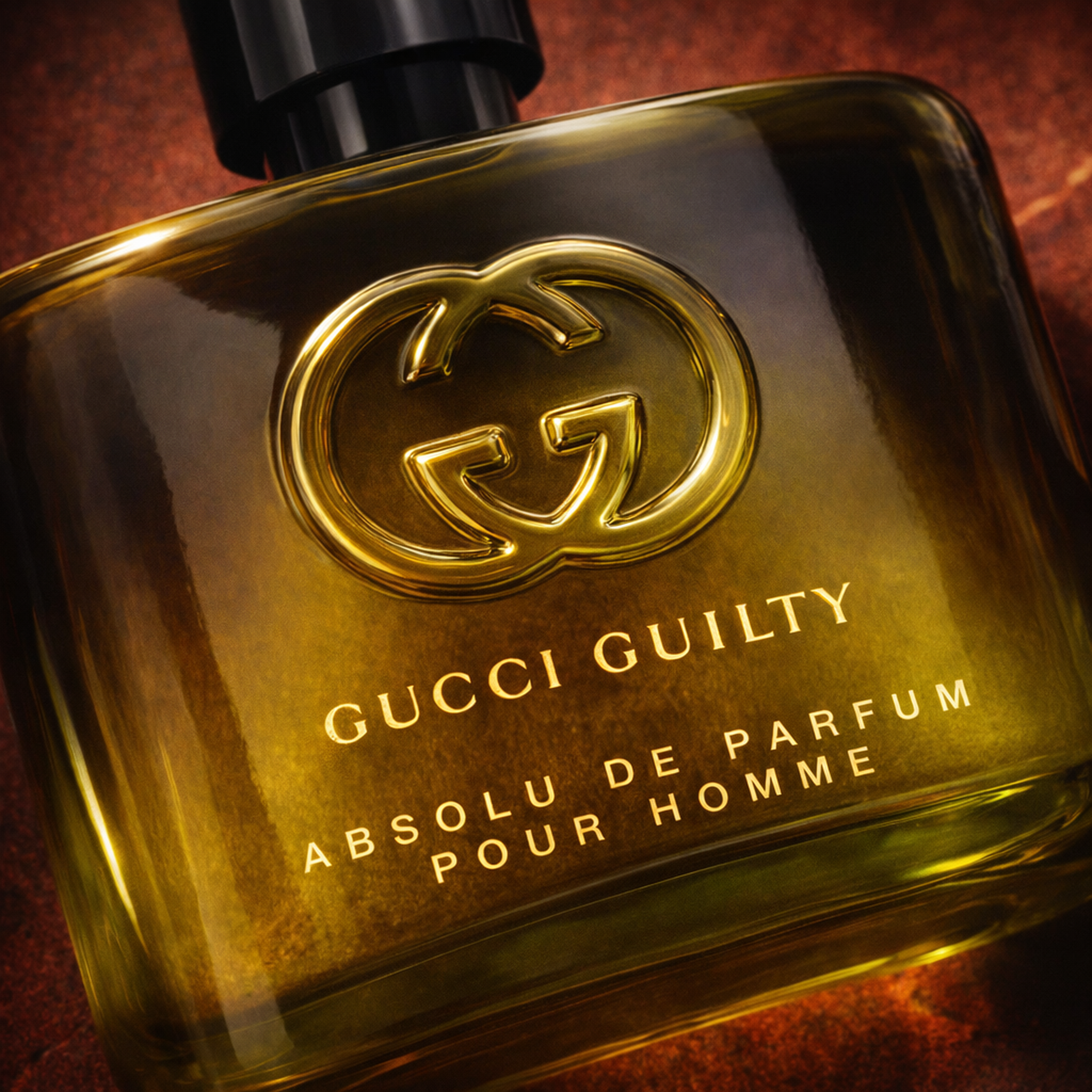 Gucci Guilty Absolu de Parfum macro label detail gallery showcase