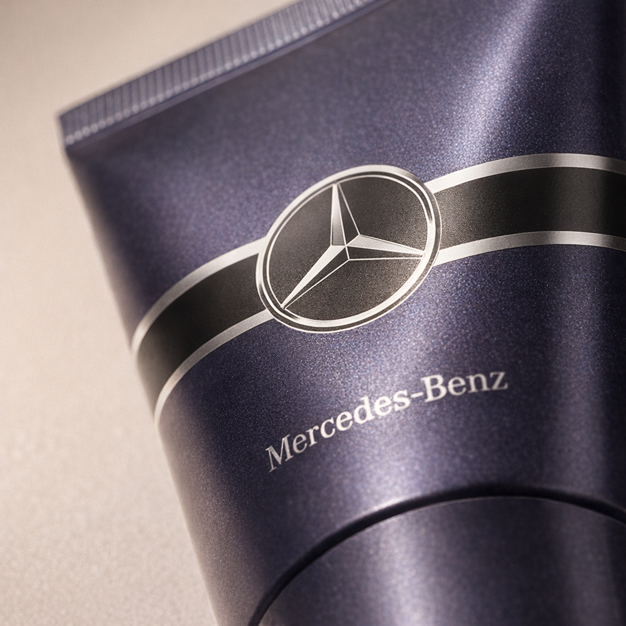 Mercedes Benz Sign Shower Gel fragrance details image