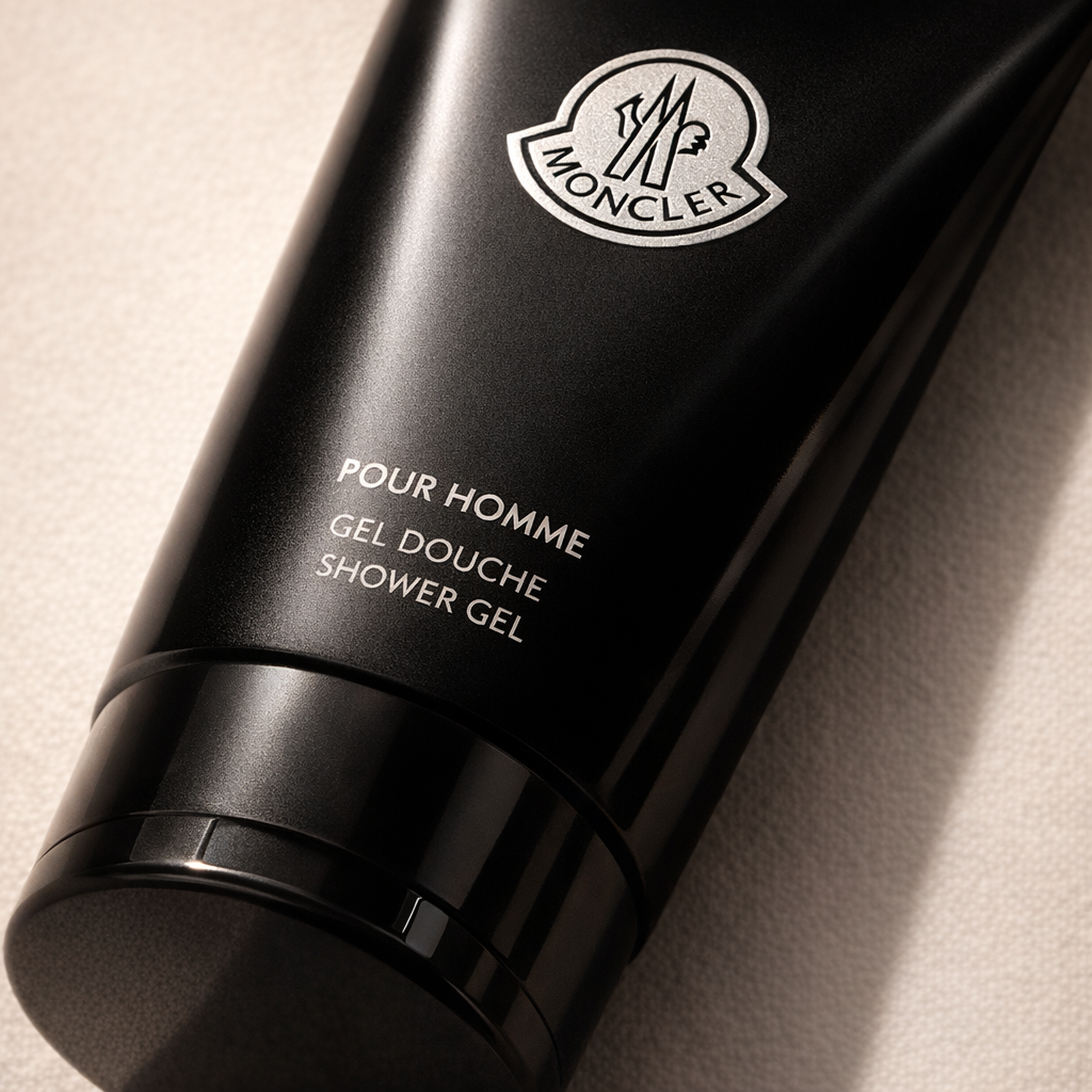 Moncler Sunrise Pour Homme Shower Gel fragrance details image