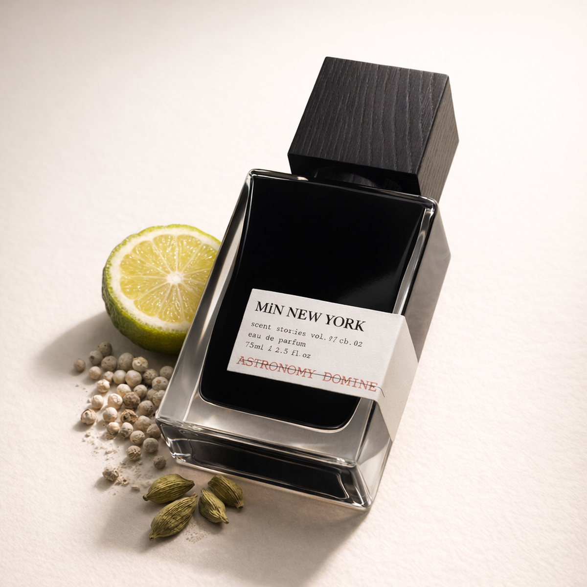 Min New York Astronomy Domine EDP fragrance notes image