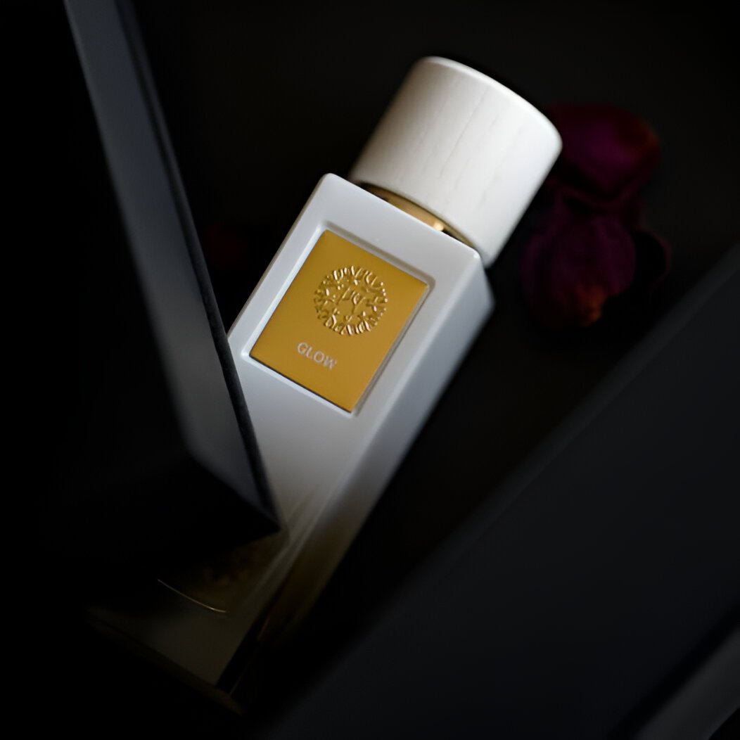 The Woods Collection Natural Glow EDP | My Perfume Shop