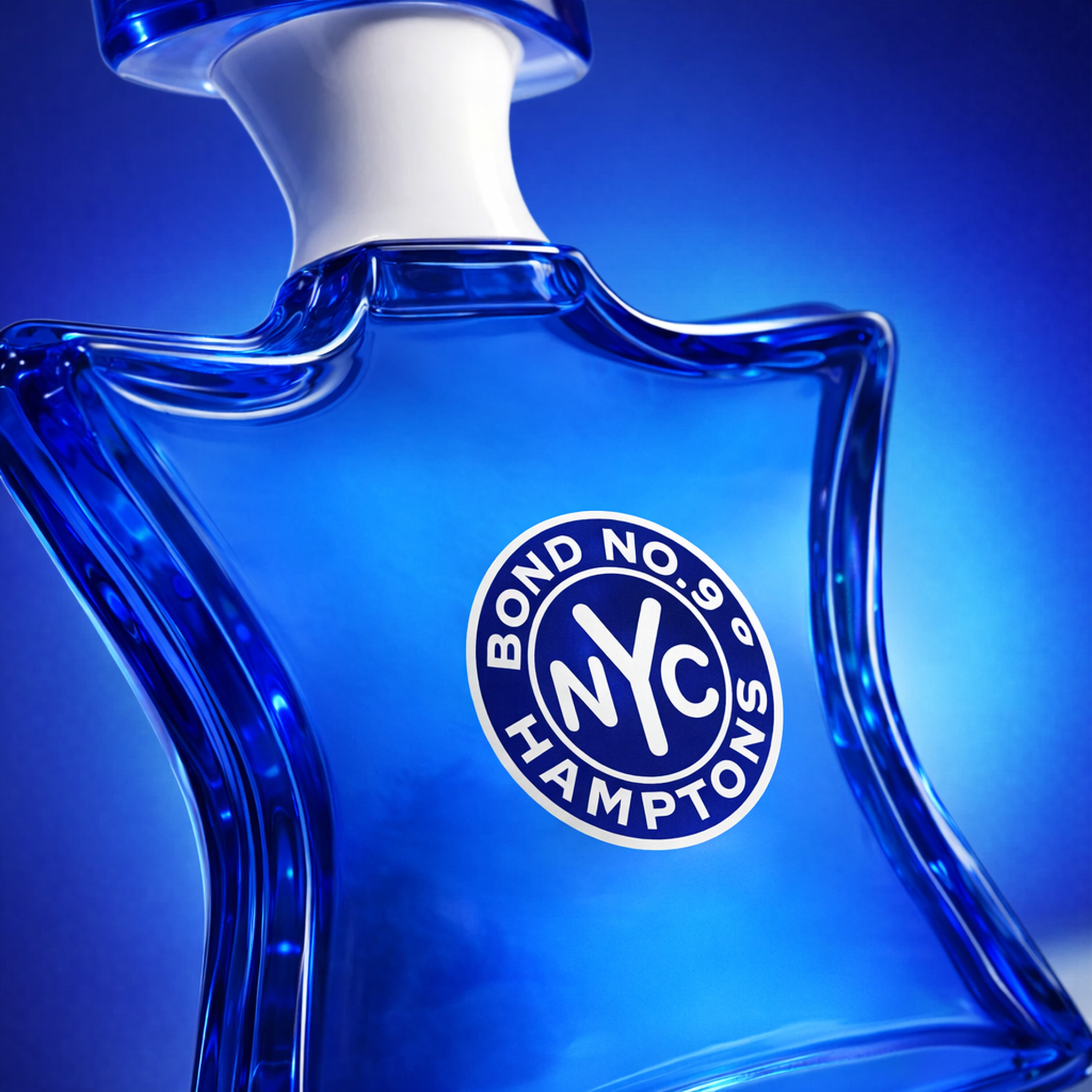 Bond No.9 New York Hamptons EDP macro label detail gallery showcase