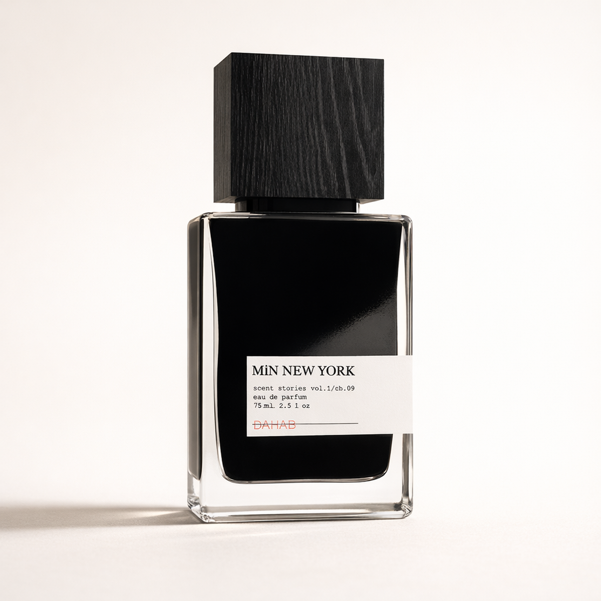 Min New York Dahab Travel EDP low three-quarter hero gallery showcase