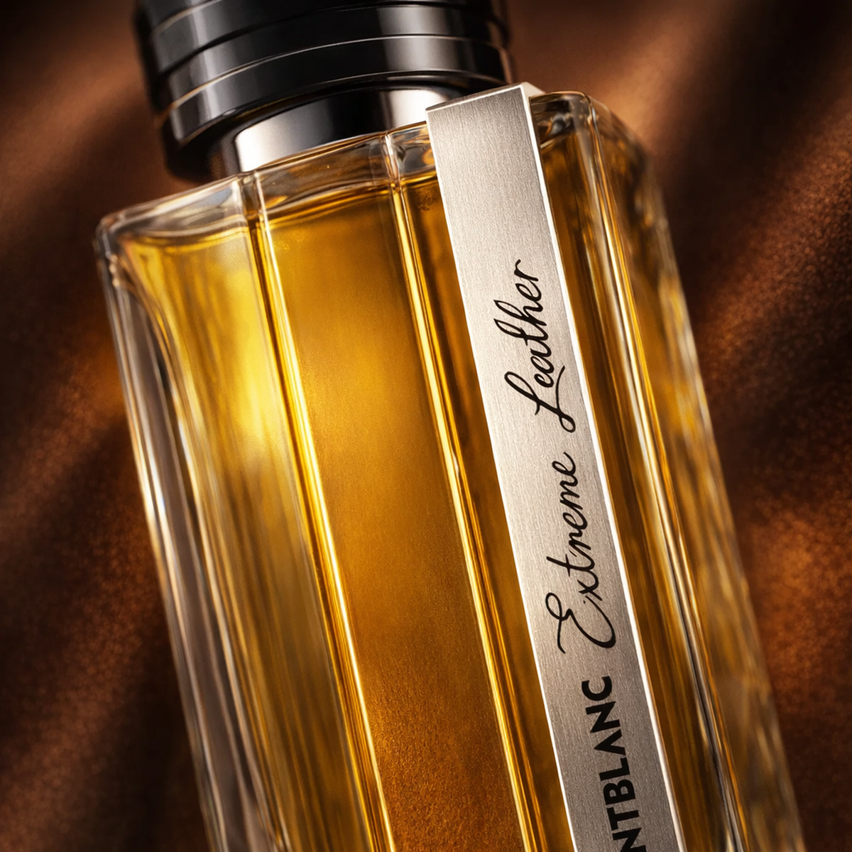 Mont Blanc Extreme Leather EDP For Men macro label detail gallery showcase