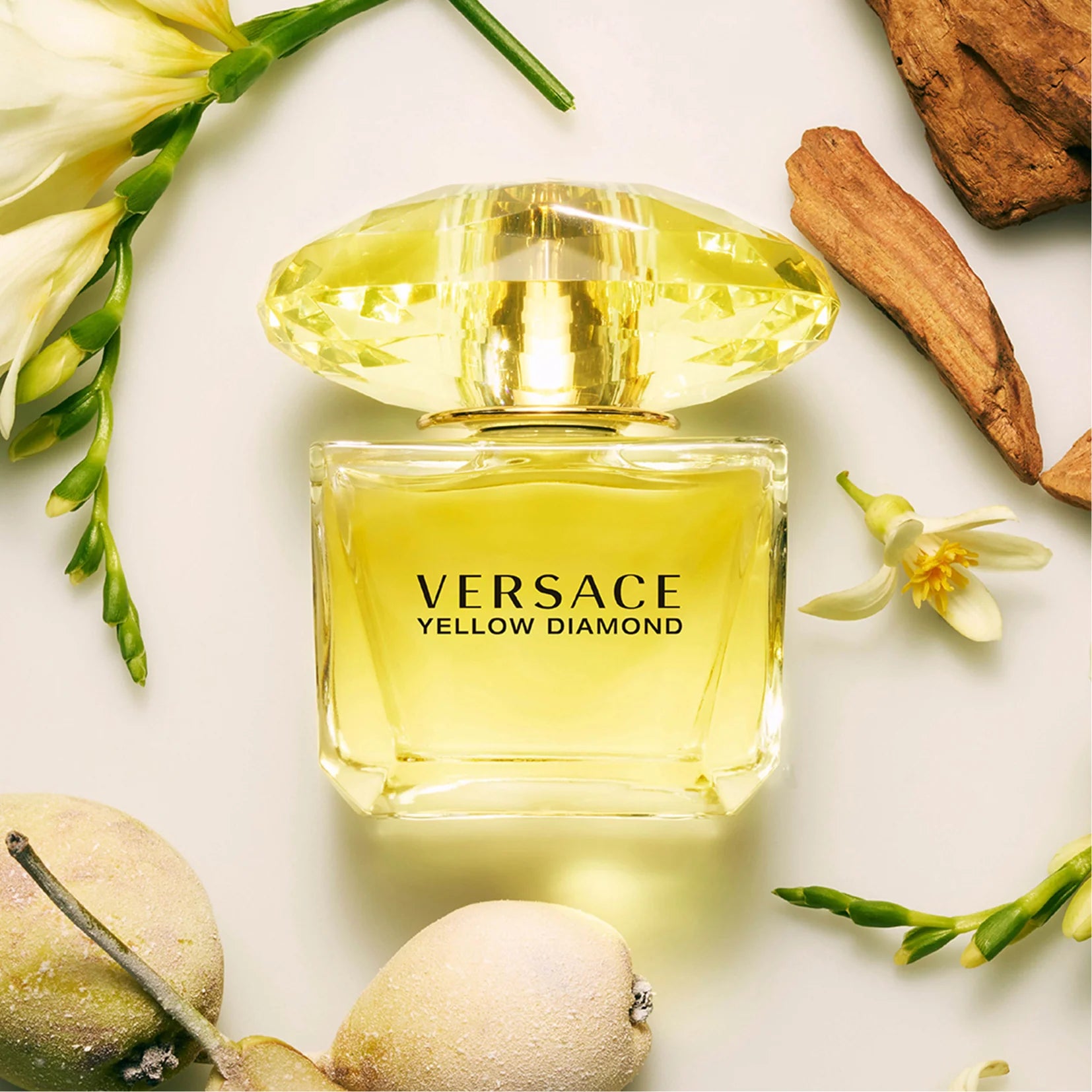 Versace Yellow Diamond EDT Shower Gel Gift Set