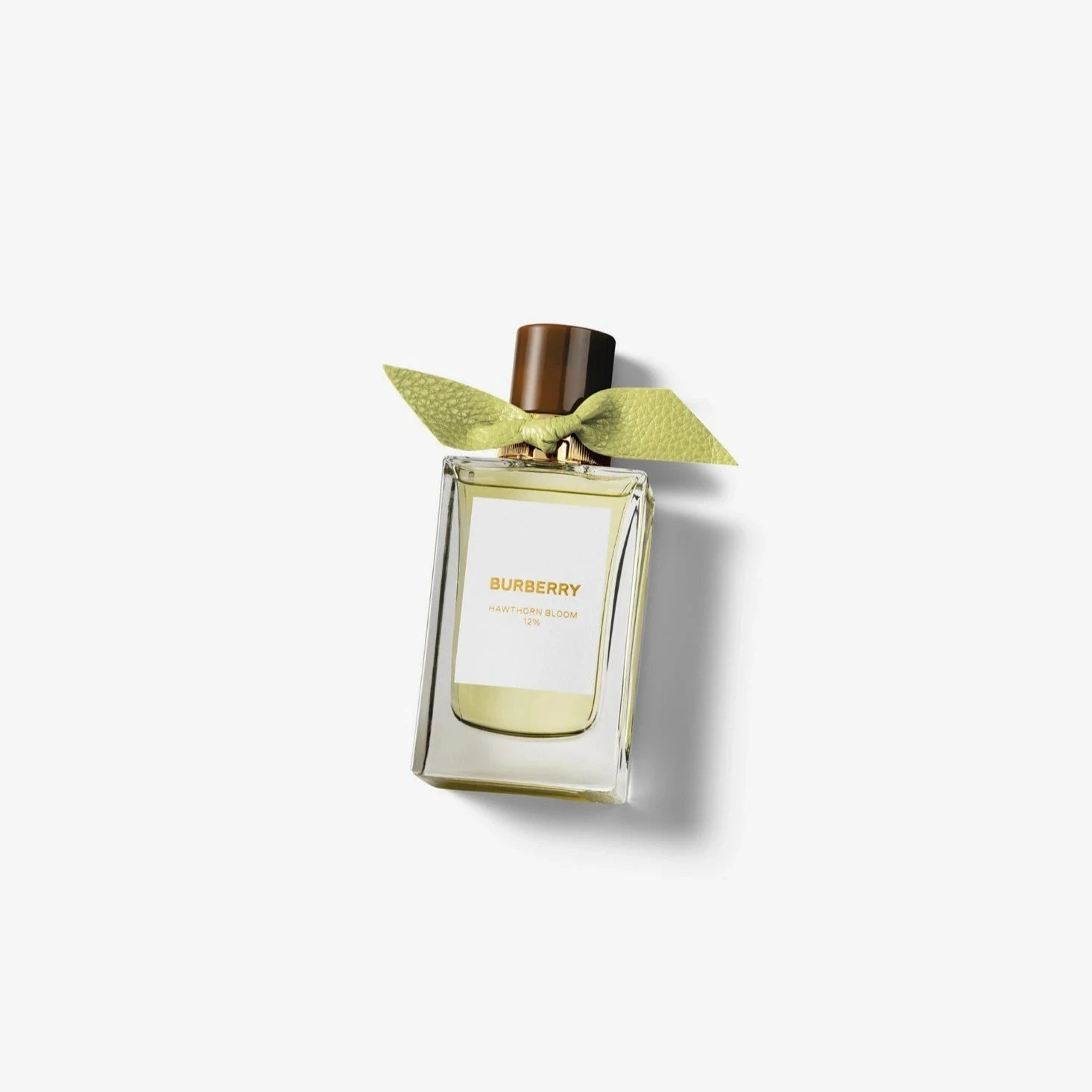 Shop Burberry Bespoke Collection Hawthorn Bloom 12 EDP