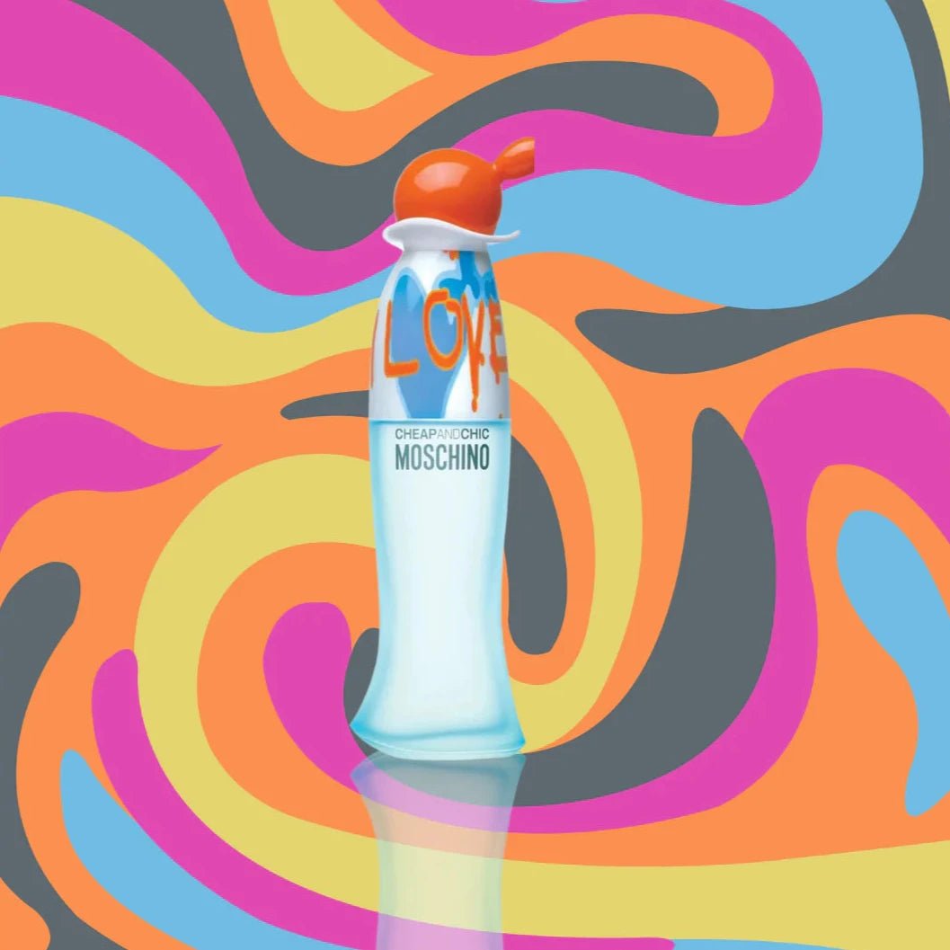 Moschino cheap and chic love shop