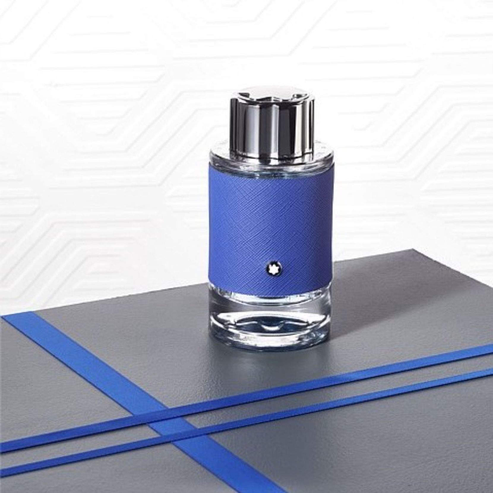 Mont Blanc Explorer Ultra Blue EDP Travel Set | My Perfume Shop